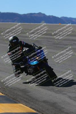 media/Dec-10-2023-SoCal Trackdays (Sun) [[0ce70f5433]]/Bowl (1020am)/